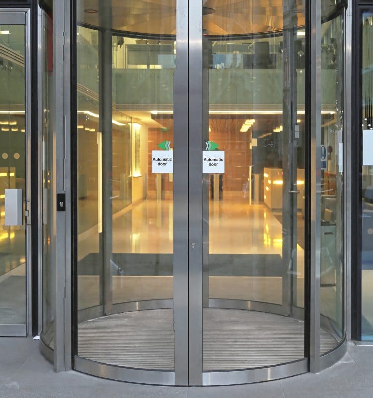 Automatic curved sliding doors
